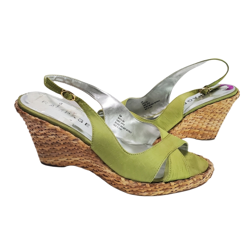Basket Weave Wedge Sandals in Green
